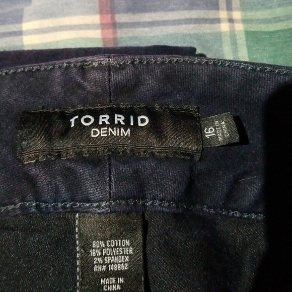 Jeans - Picture 3 of 3